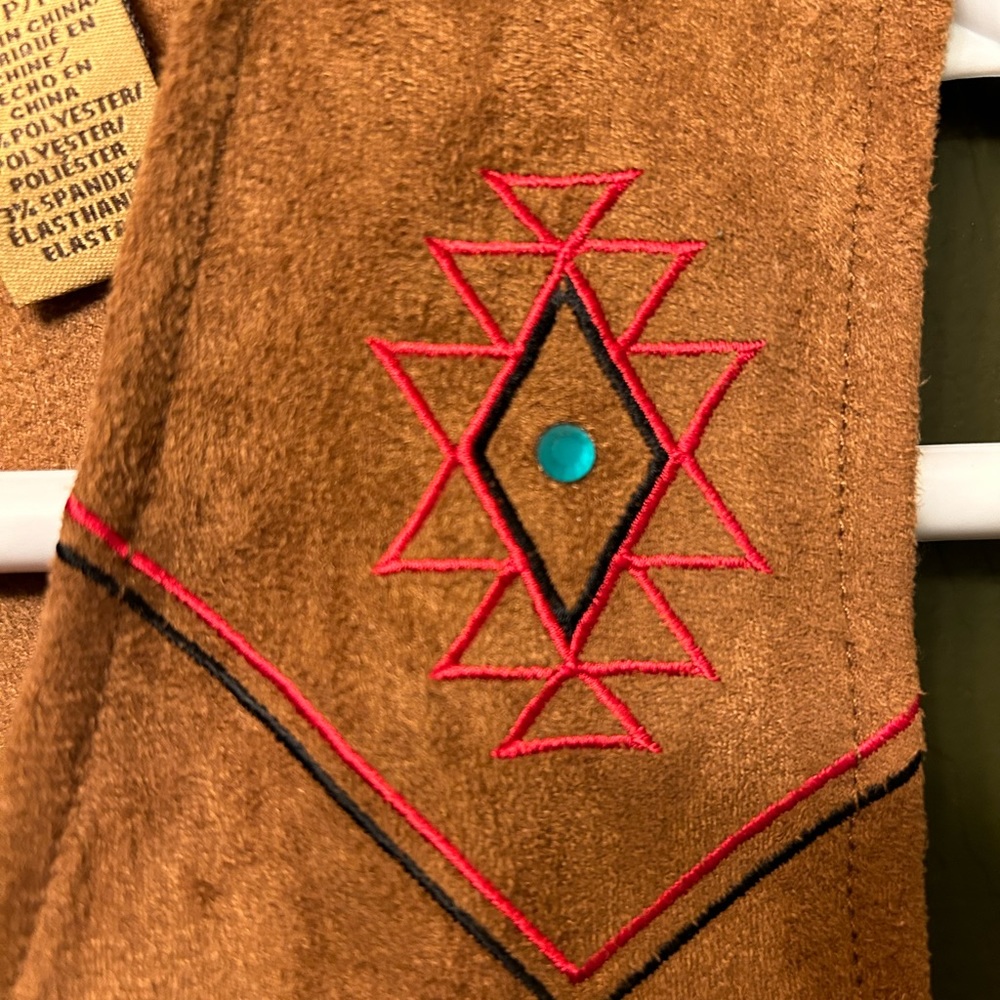 Wrangler Suede Fringe Vest - Picture 5 of 6